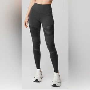 All yoga high rise Moro legging grey color xs